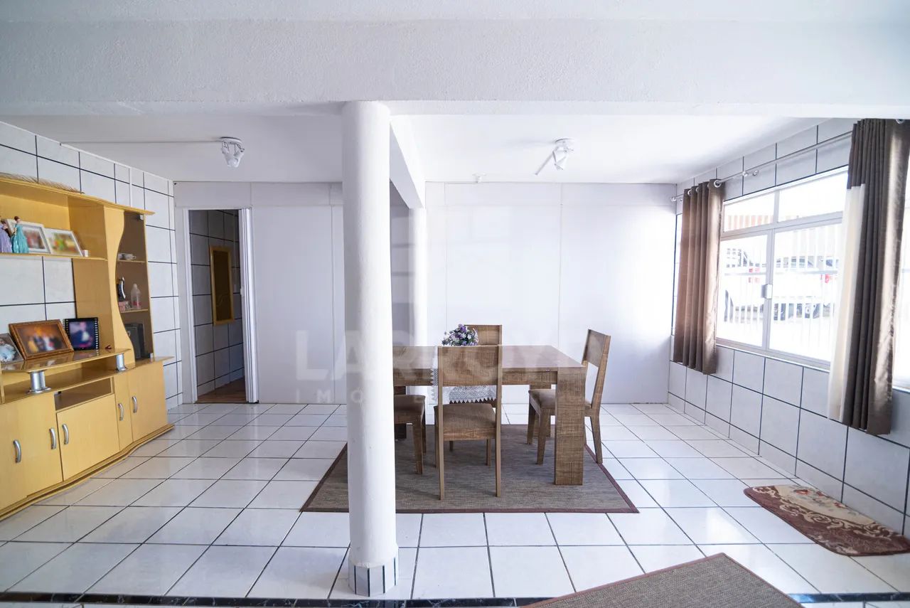 Casa à venda com potencial residencial e comercial - Foto 5