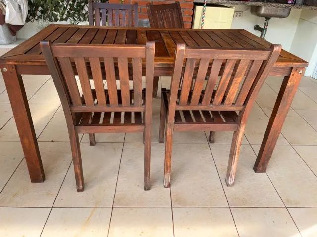Mesa e Cadeiras para Varanda