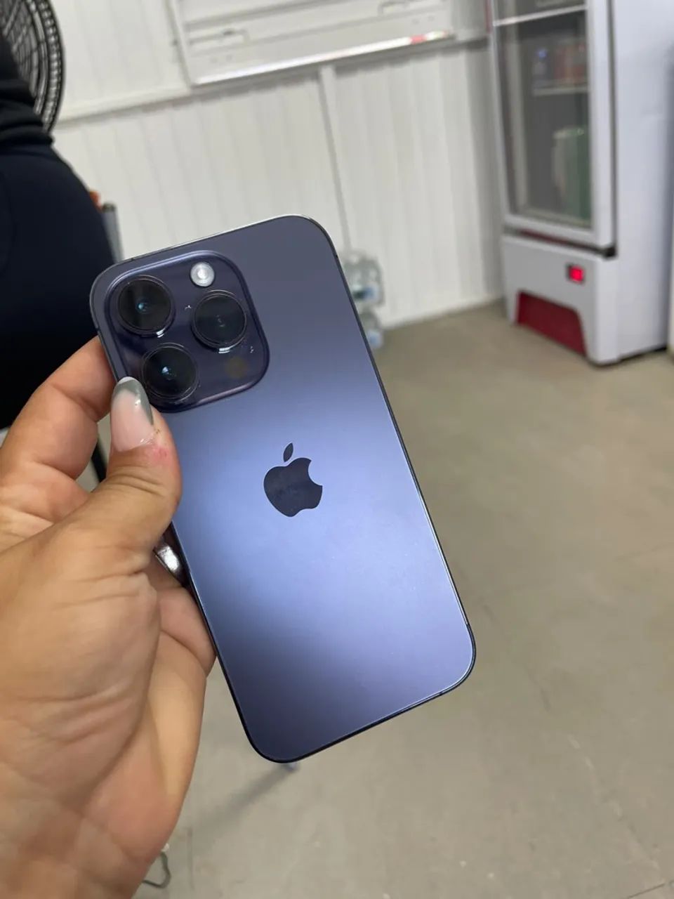 Celular iPhone 14pro - Foto 3