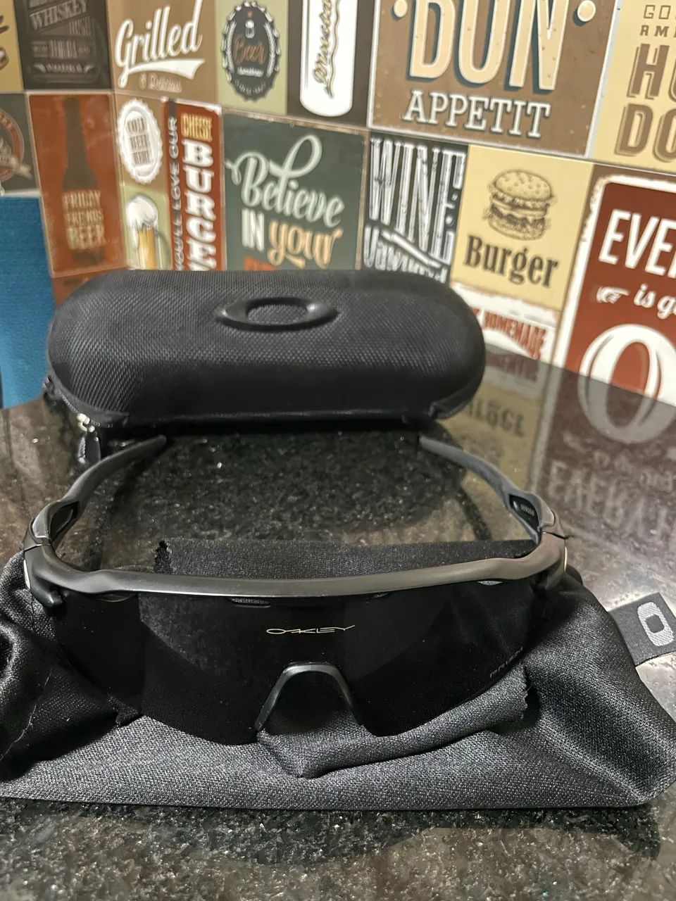 ÓCULOS RADAR OAKLEY PRETO  - Foto 2