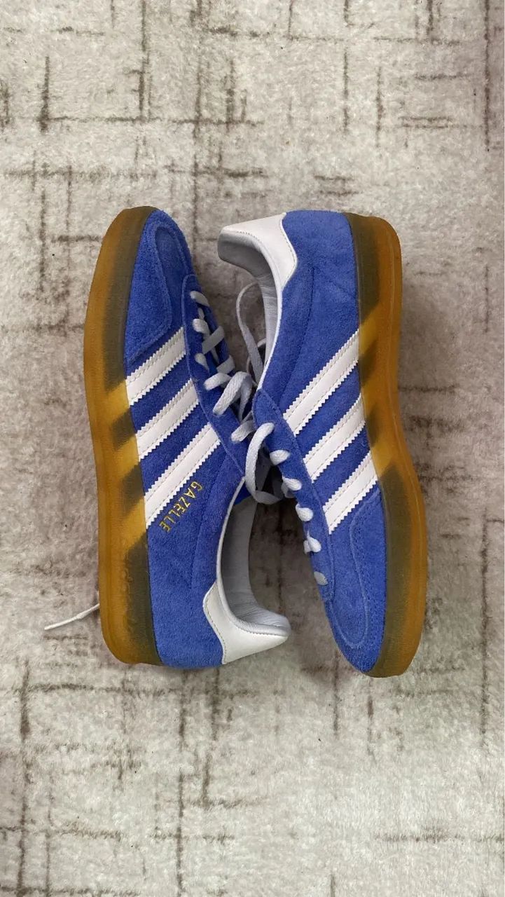 tênis Adidas Gazelle Indoor na cor Blue Fusion - Calçados