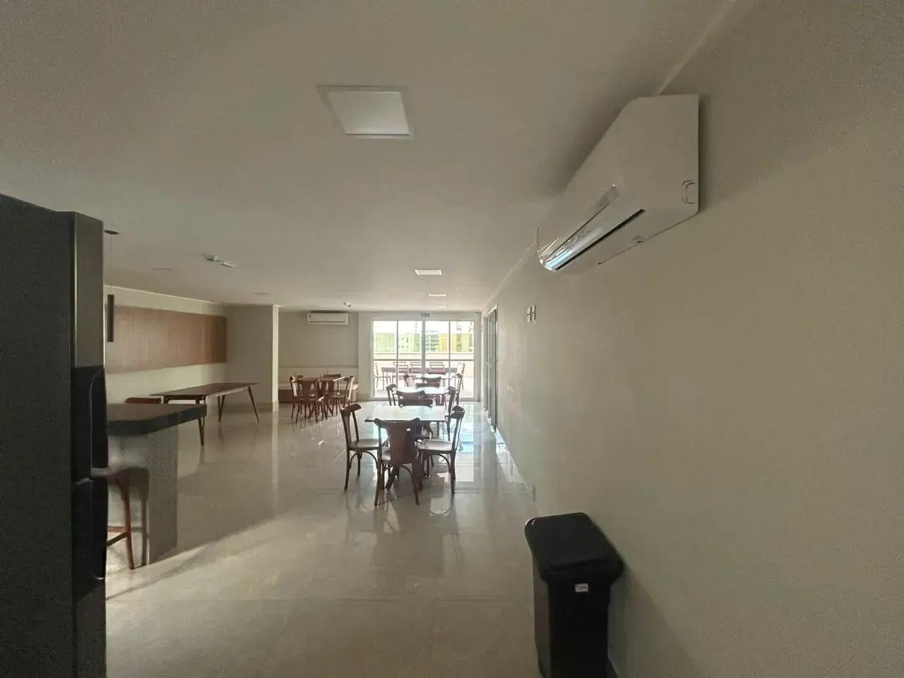 APARTAMENTO TODO DECORADO E MONTADO PRÓXIMO AO SHOPPING PRAIA DA COSTA - Foto 2