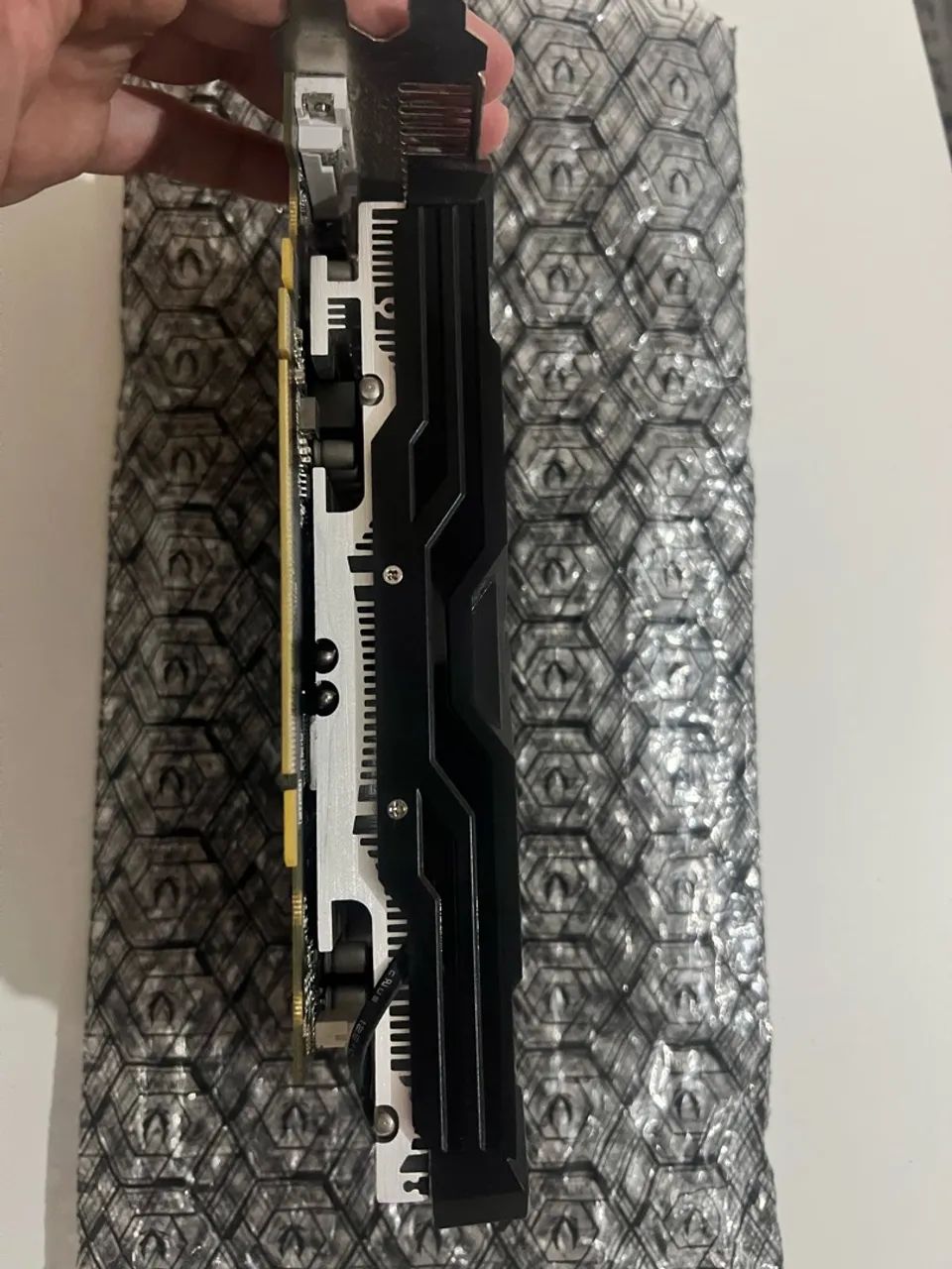 Placa de vídeo AMD RX 580 8GB - usada - Foto 4