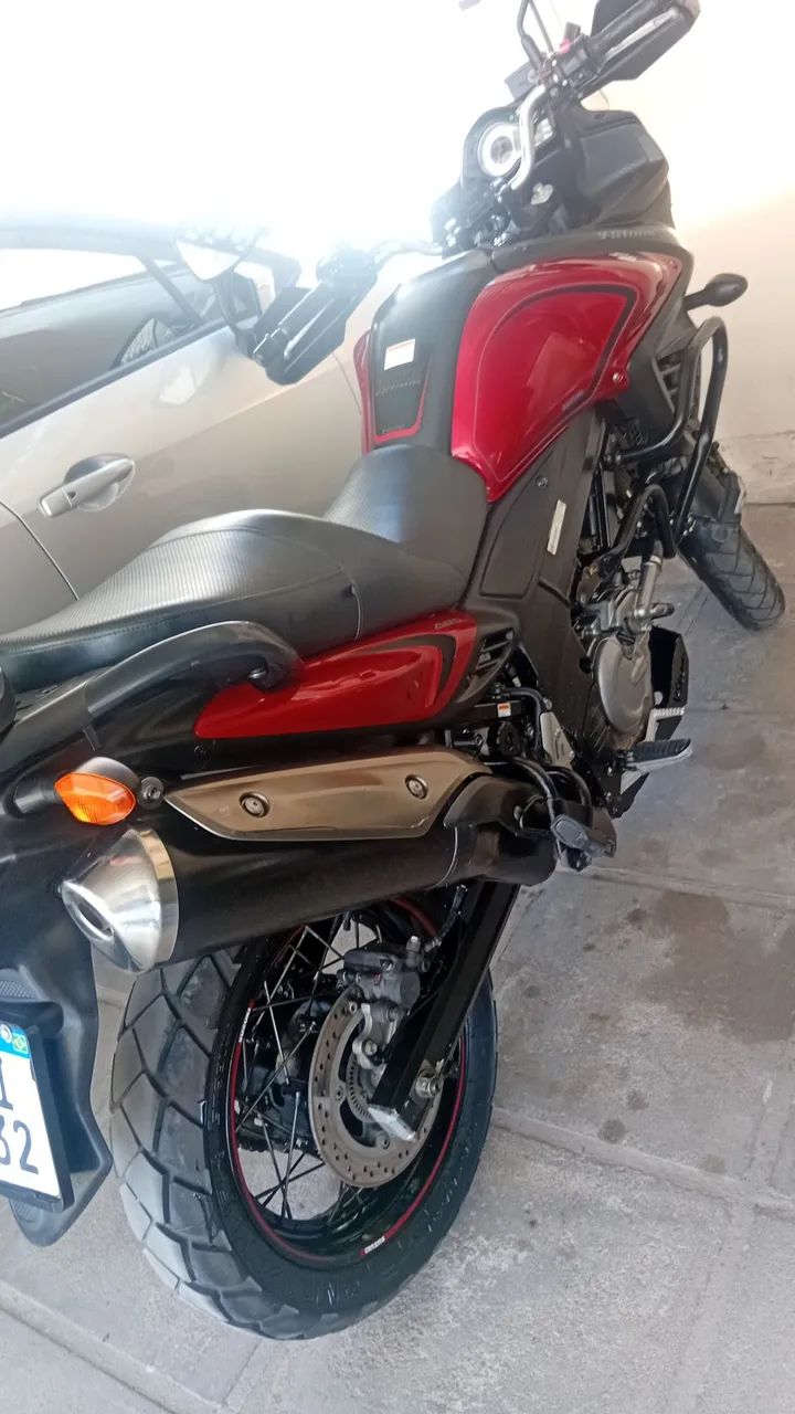 Suzuki VStron 650xt 