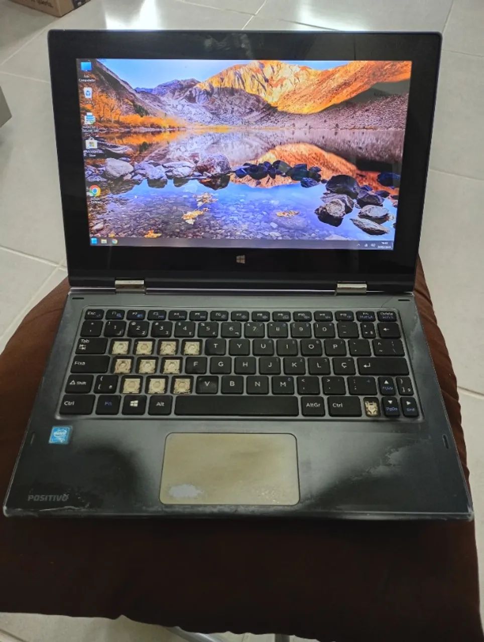 Notebook Positivo 4gb ram SSD Formatado funcionando