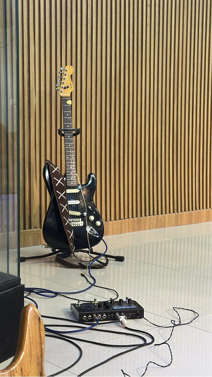 Guitarra fender stratocaster japonesa  1983  - Foto 2