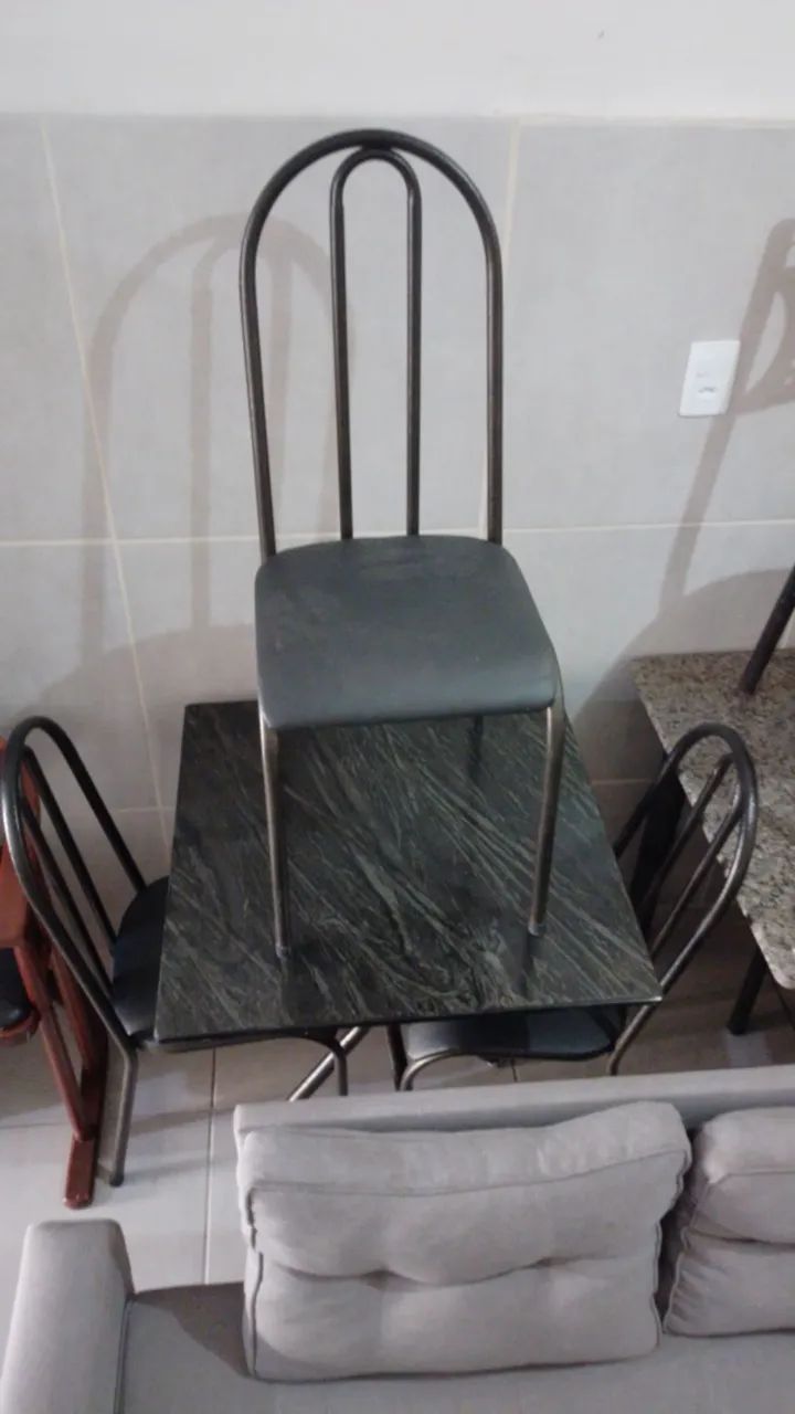 Mesa de jantar 3 lugares