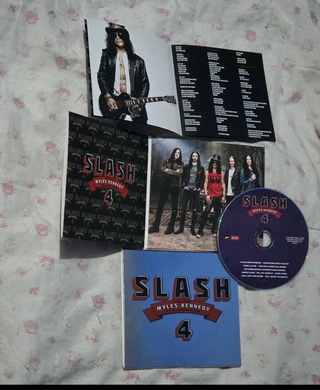 CD Slash Featuring Myles Kennedy and the Conspirators e CD Nine
