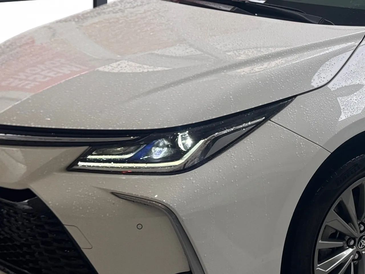 Toyota Corolla Altis Hybrid 1.8 16V Flex Aut., foto 7 de 15