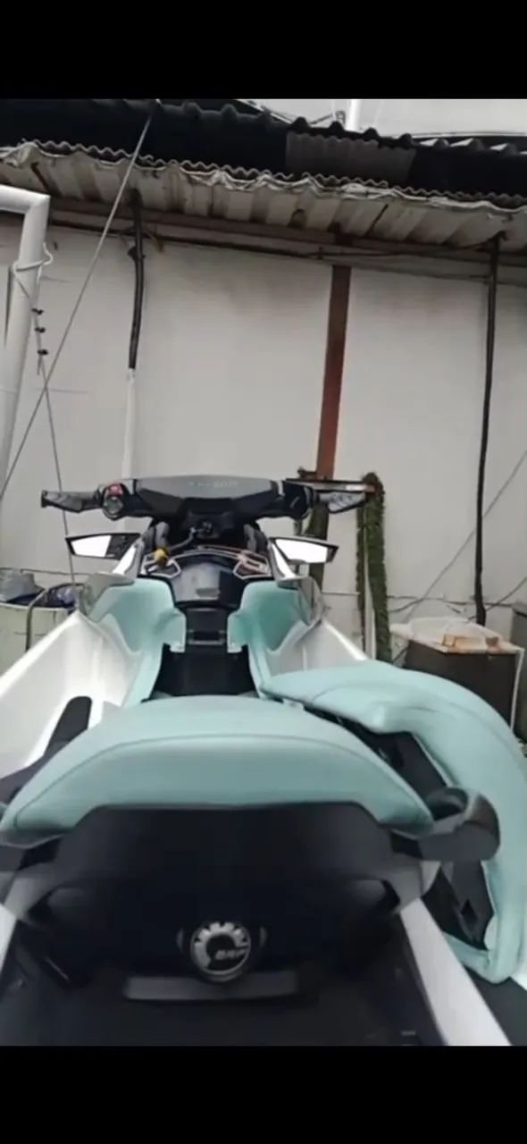 Jet-ski seadoo 235 hrs de uso 
