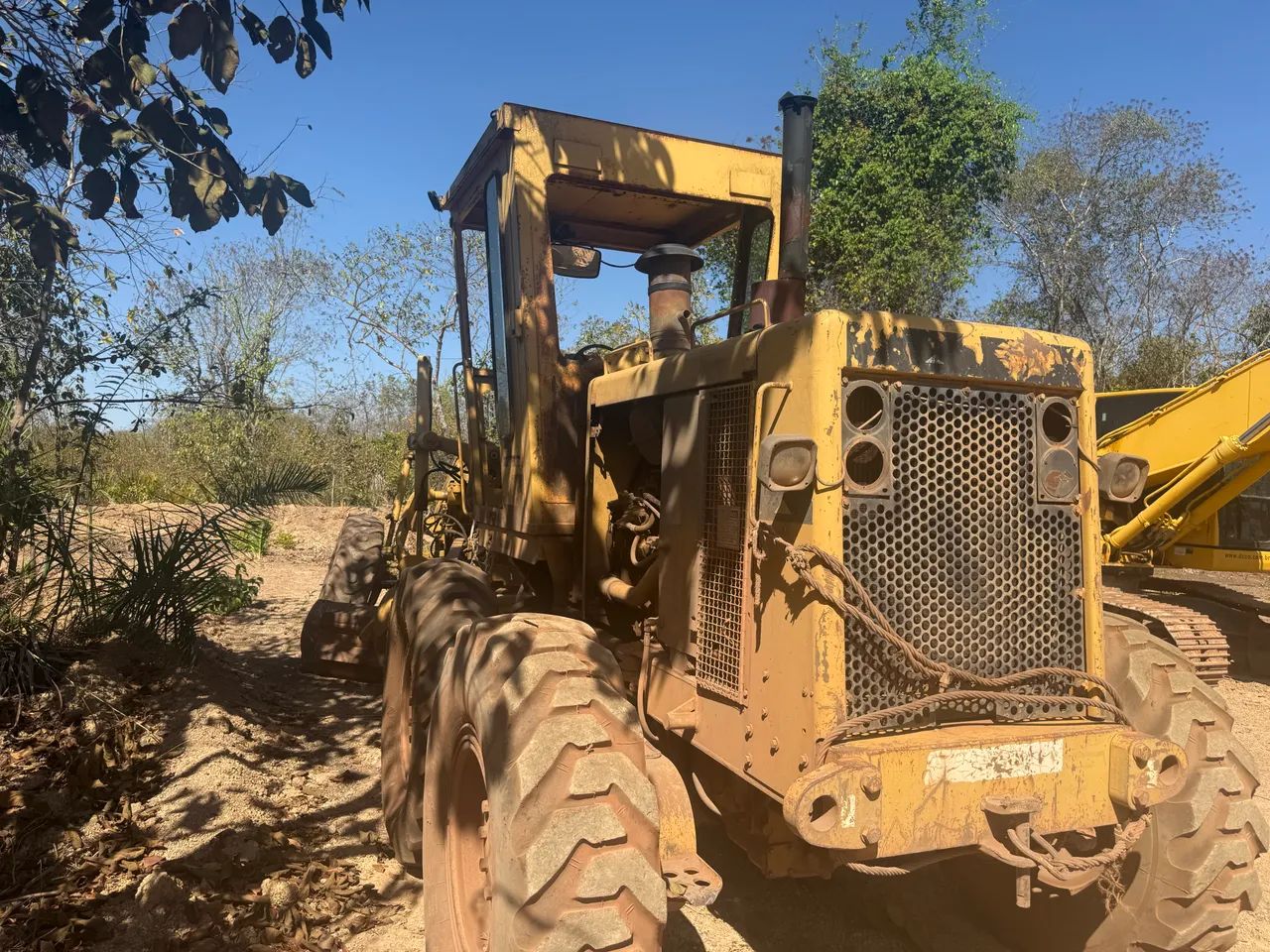 MOTONIVELADORA CATERPILLAR 120G - Foto 3