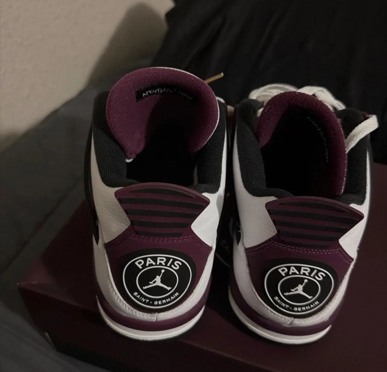Jordan 4 Paris Saint German