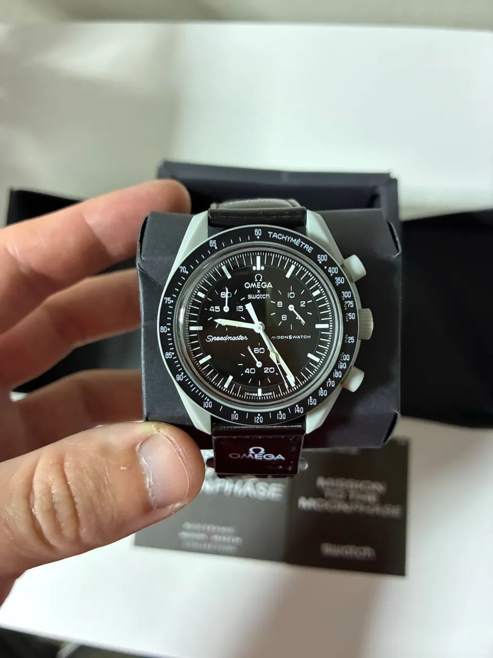 Relógio Swatch x Omega Bioceramic Moonswatch Mission to the Moon