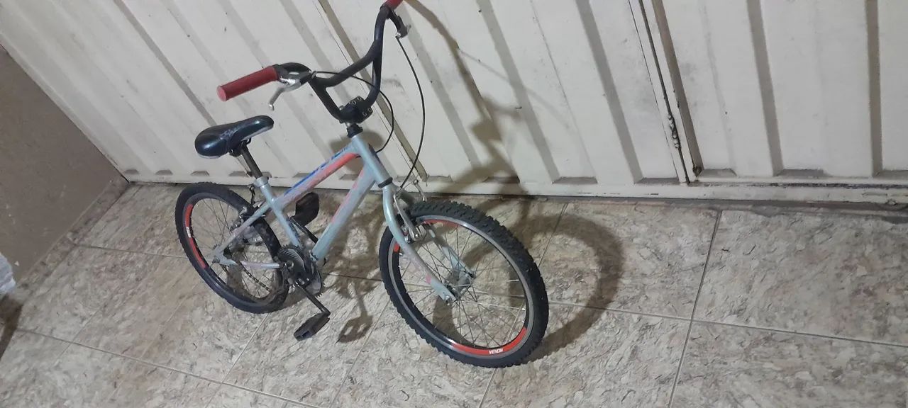 Bicicleta  - Foto 3