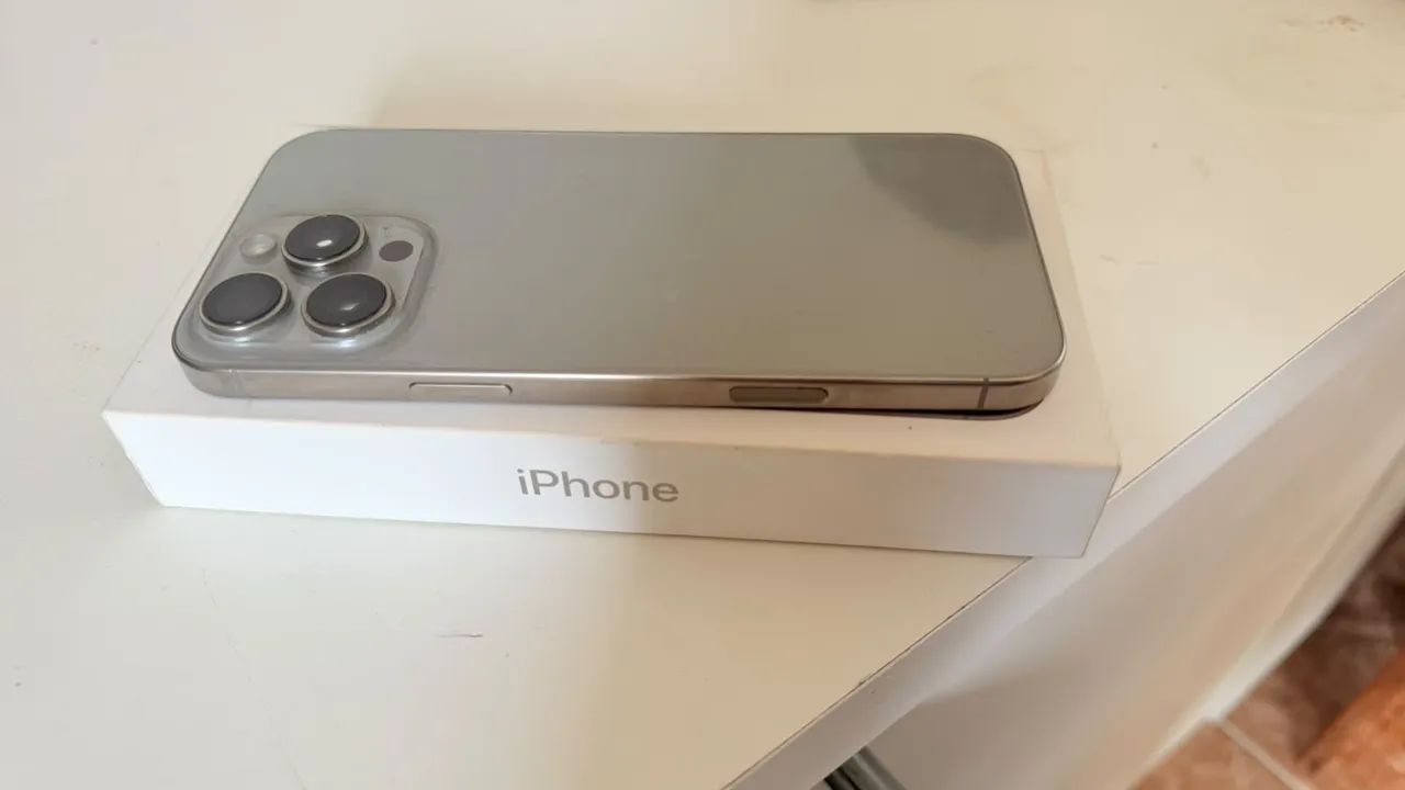 iphone 16 Pro Max, Cinza Titanium, 256Gb - Foto 2