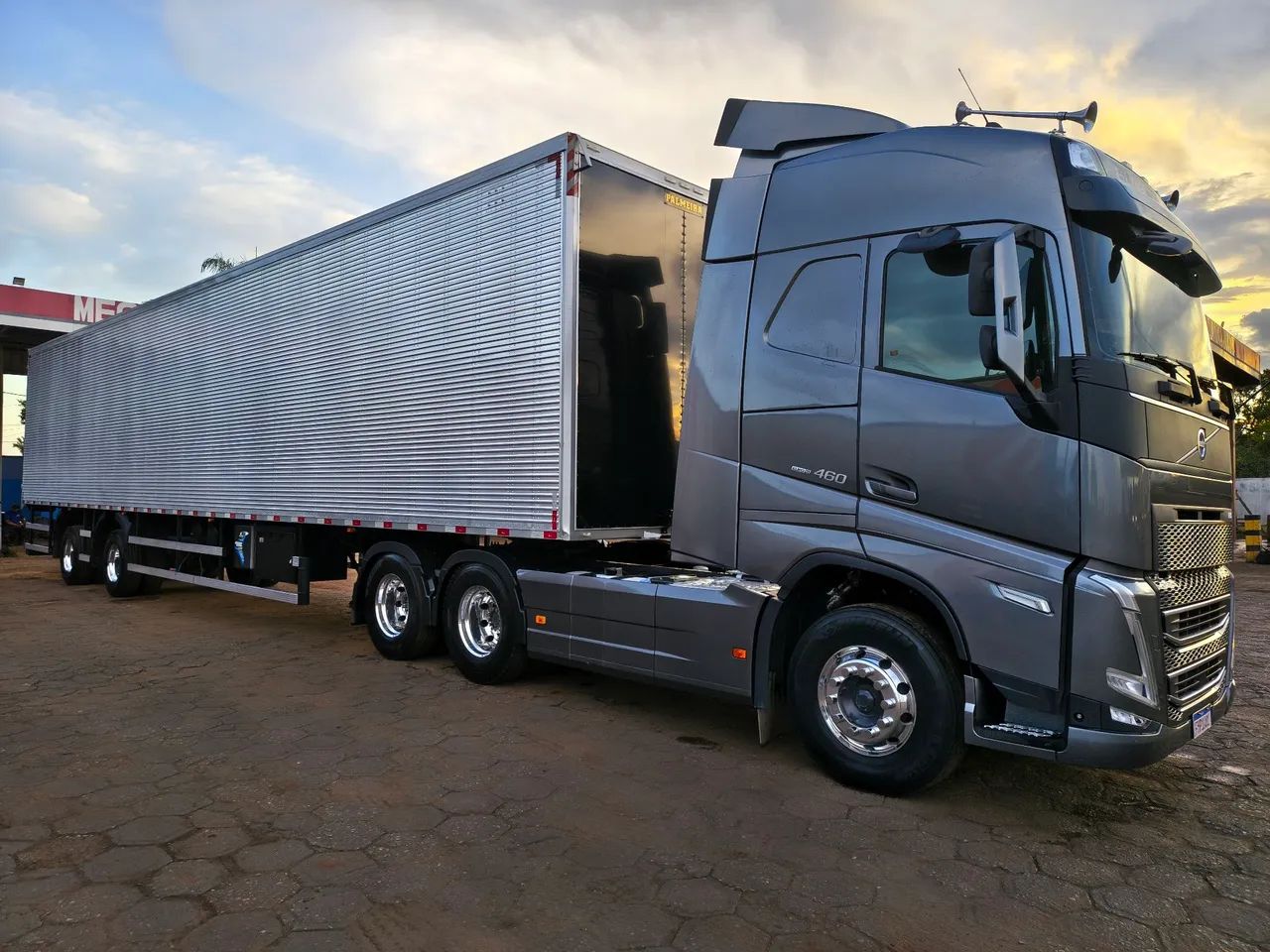 FH 460 6x2