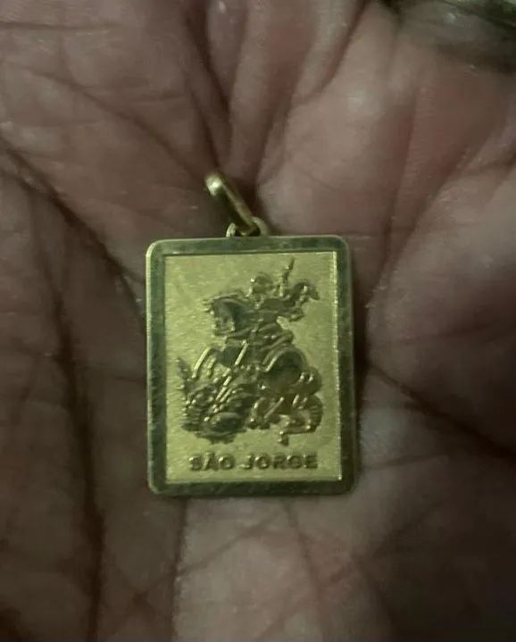 Vendo linda medalha de São Jorge  - Foto 2