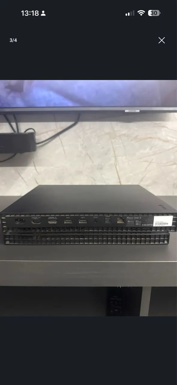 Xbox One X 1TB + 3 jogos disco (usado)  - Foto 3