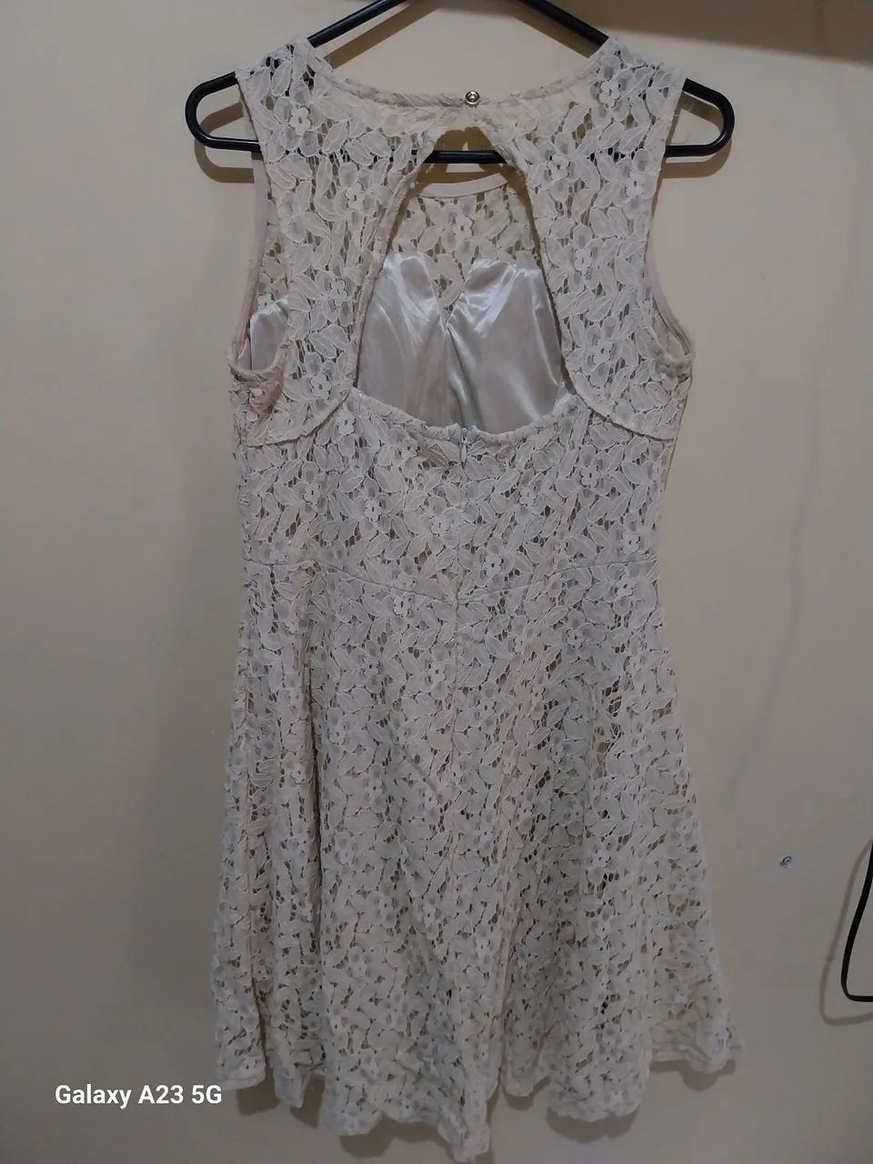 Vestido renda creme - Foto 2