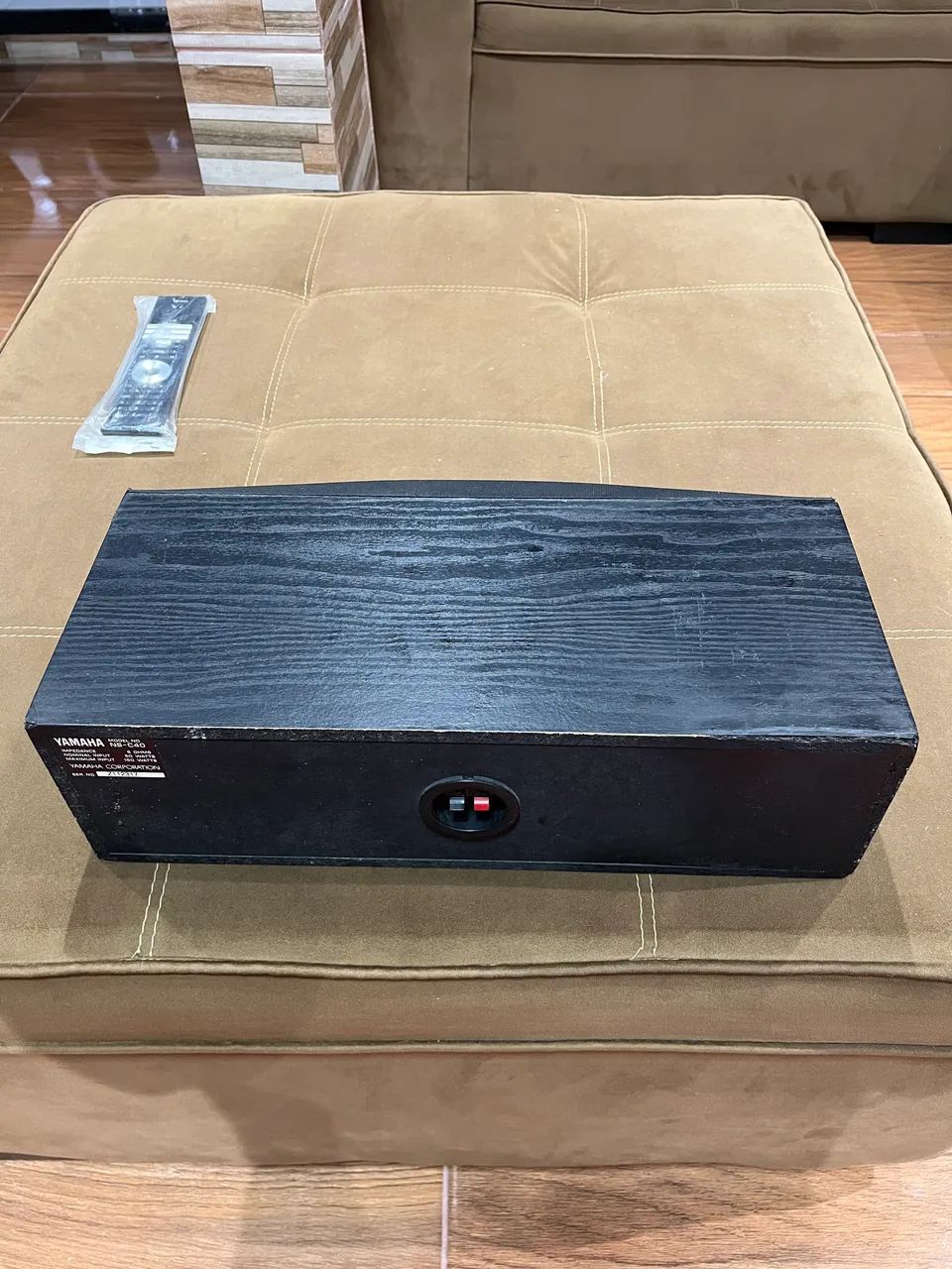 Caixa Central Yamaha NS-C40 - Foto 2