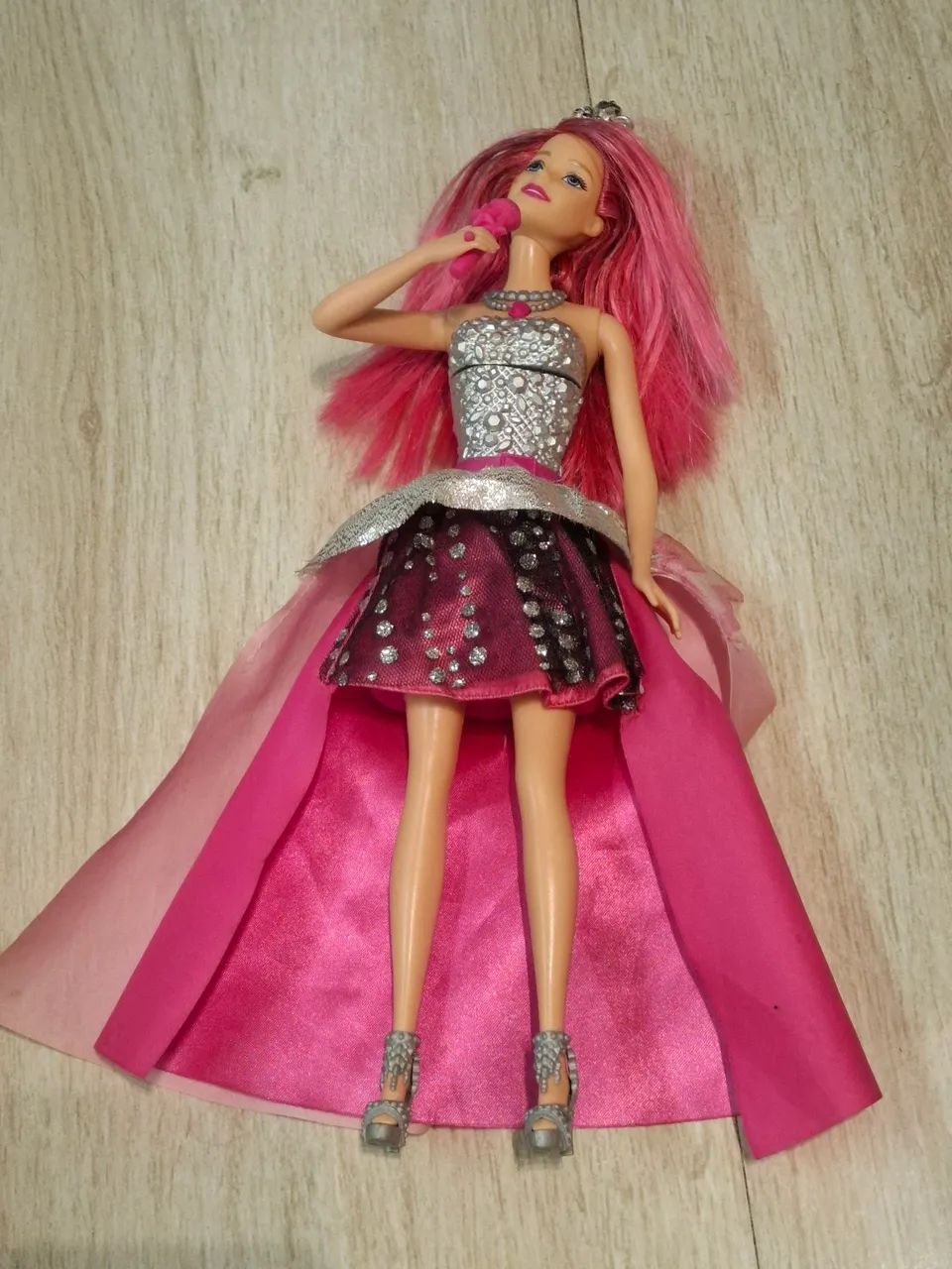 Barbie rock and royals - Foto 3