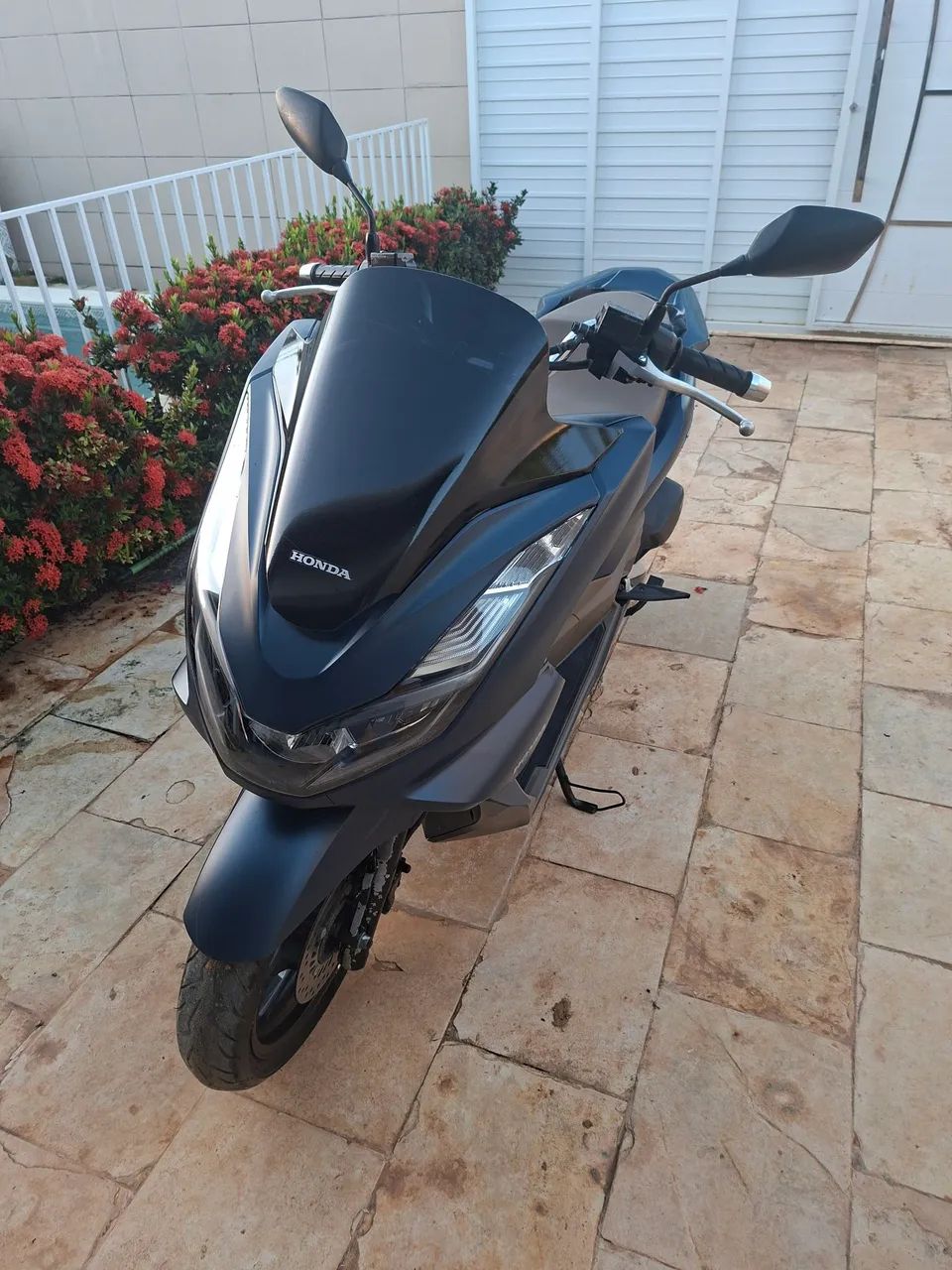 PCX 160 DLX garantia até 2027