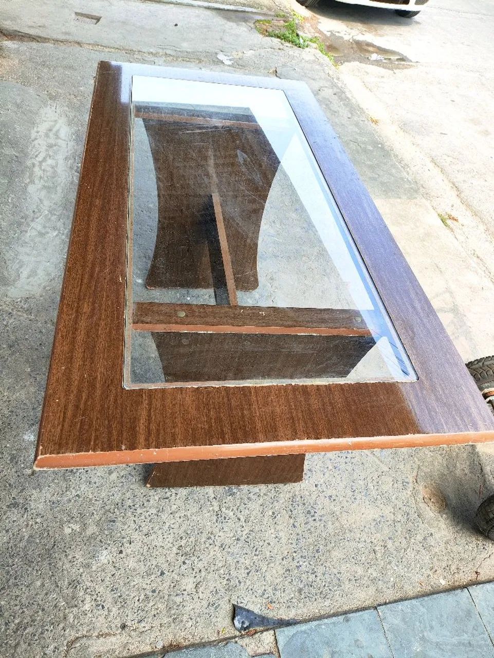 Mesa de Centro Retangular com Tampo de Vidro - Foto 2