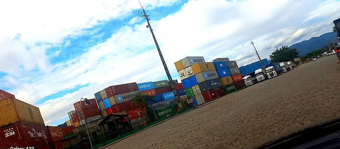CONTÊINER MARÍTIMO 20 PÉS (6 METROS) - ENTREGA PARA TODO O BRASIL