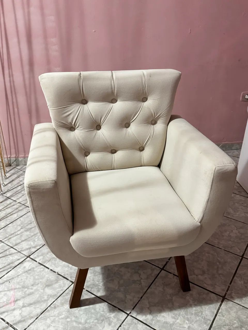 Poltrona 418478312150149120