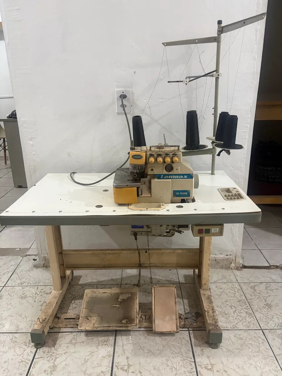 Máquina de Costura industrial Overloque ponto cadeia 65060018035457122