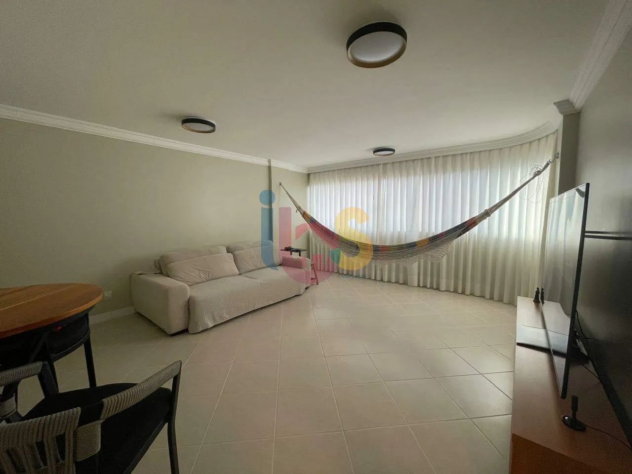 VENDO APARTAMENTO NO YATCH PLAZA - Foto 4