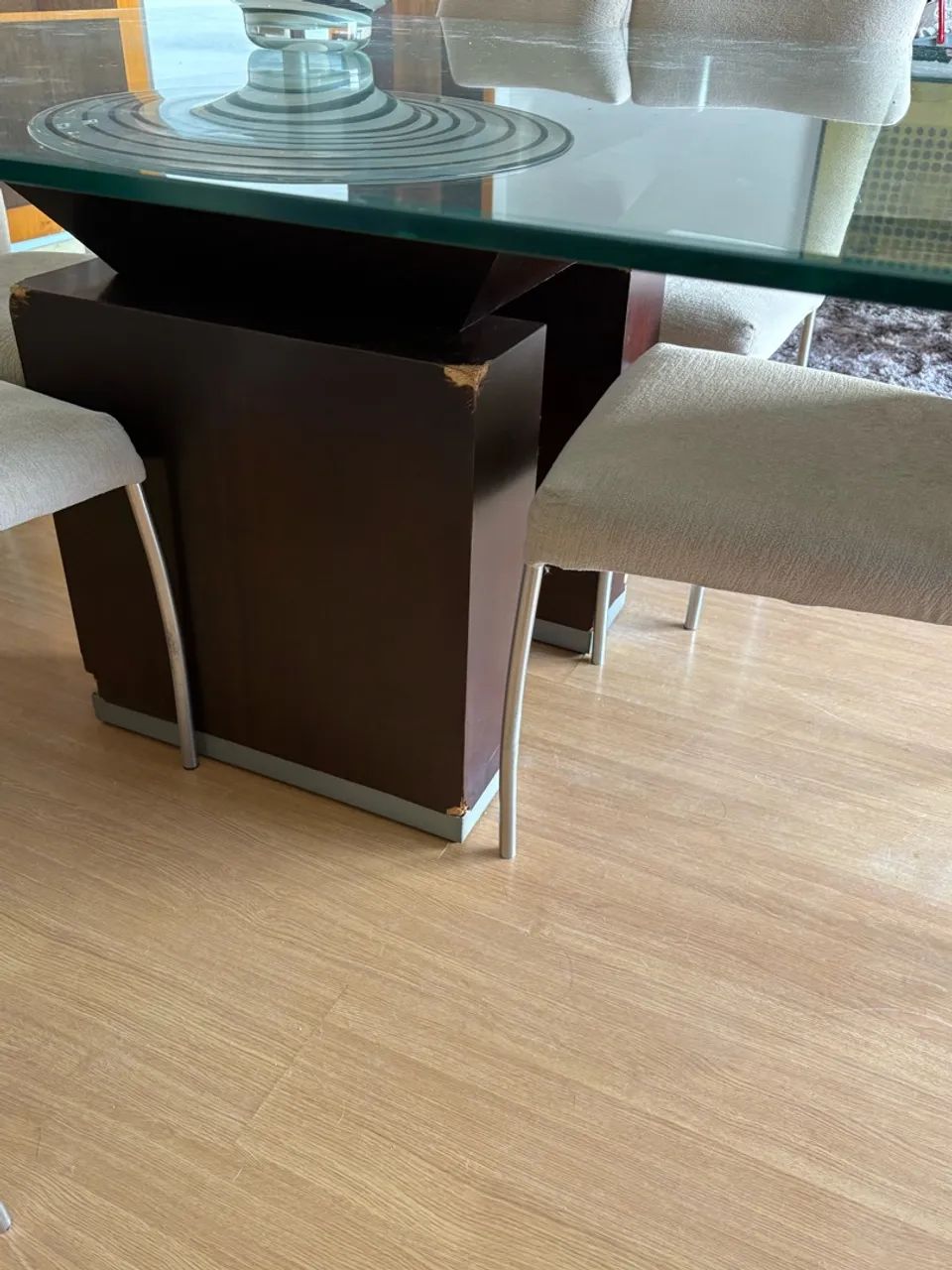 Mesa de jantar 6 a 8 pessoas - Foto 3