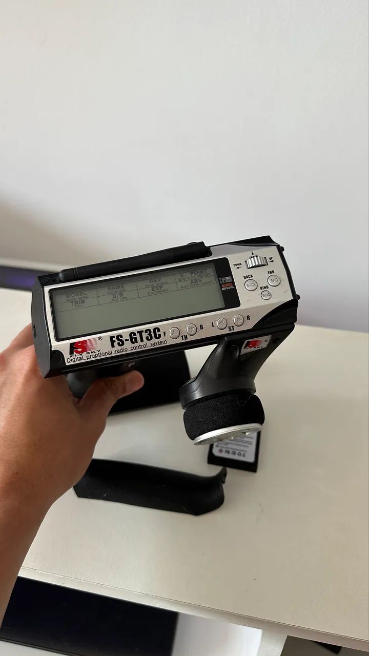 Rádio controle FS-GT3C - Foto 2