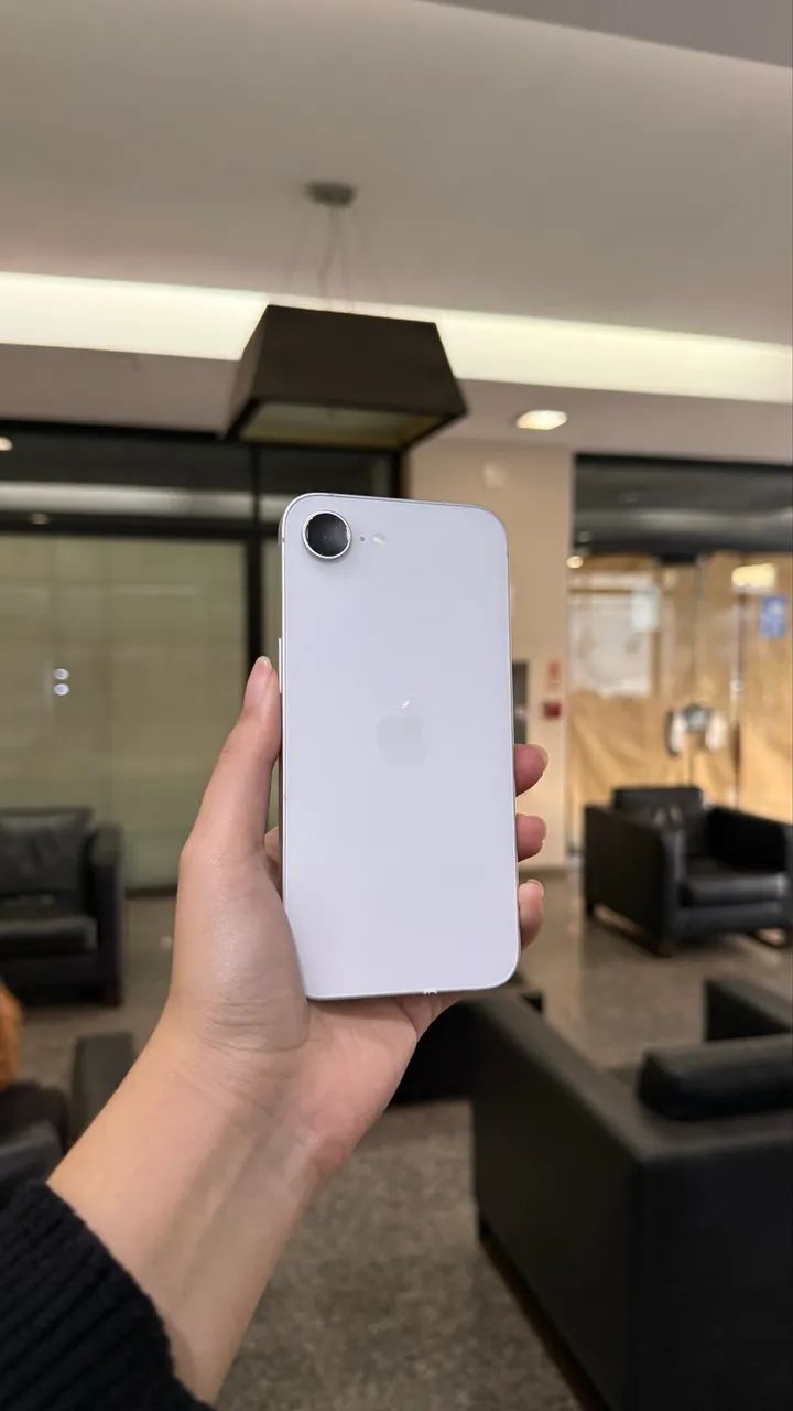 IPHONE 16E BRANCO 128 GB SEMINOVO DISPONÍVEL 