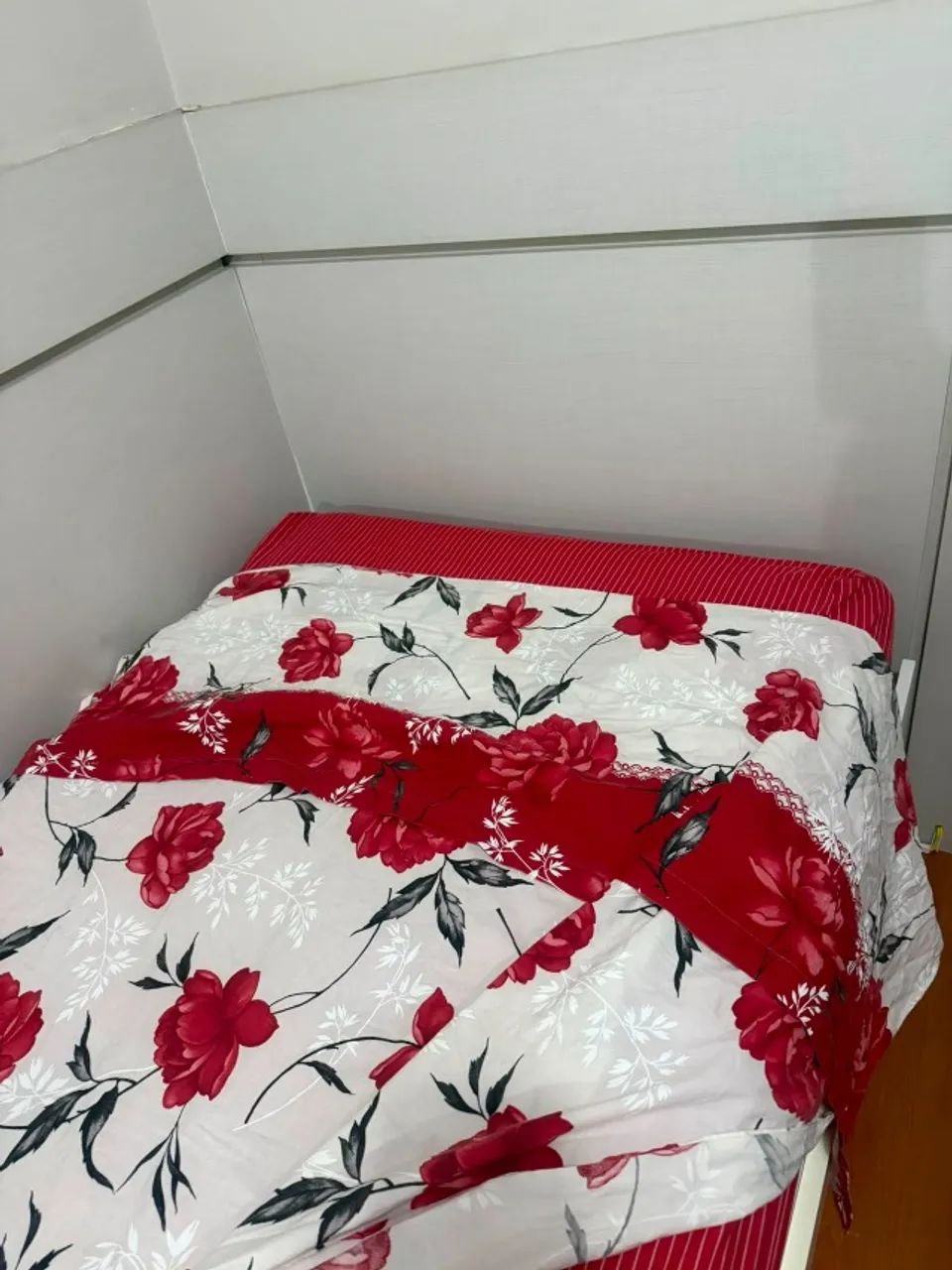 CAMA DE SOLTEIRO EM MDF - TAMANHO PADRÃO