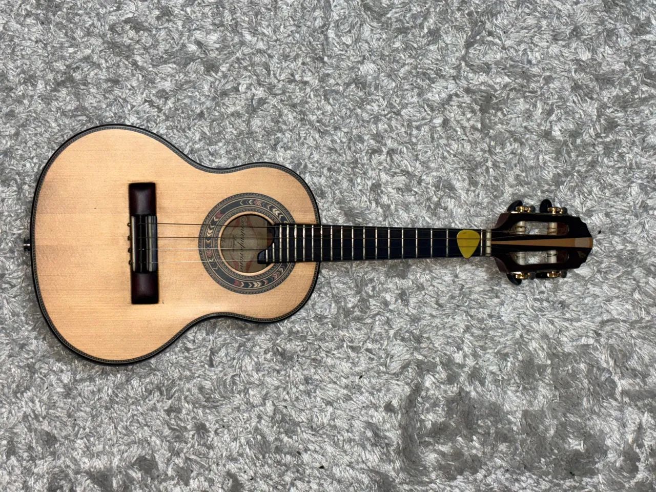 Cavaco contemporânea 2015 jacarandá 