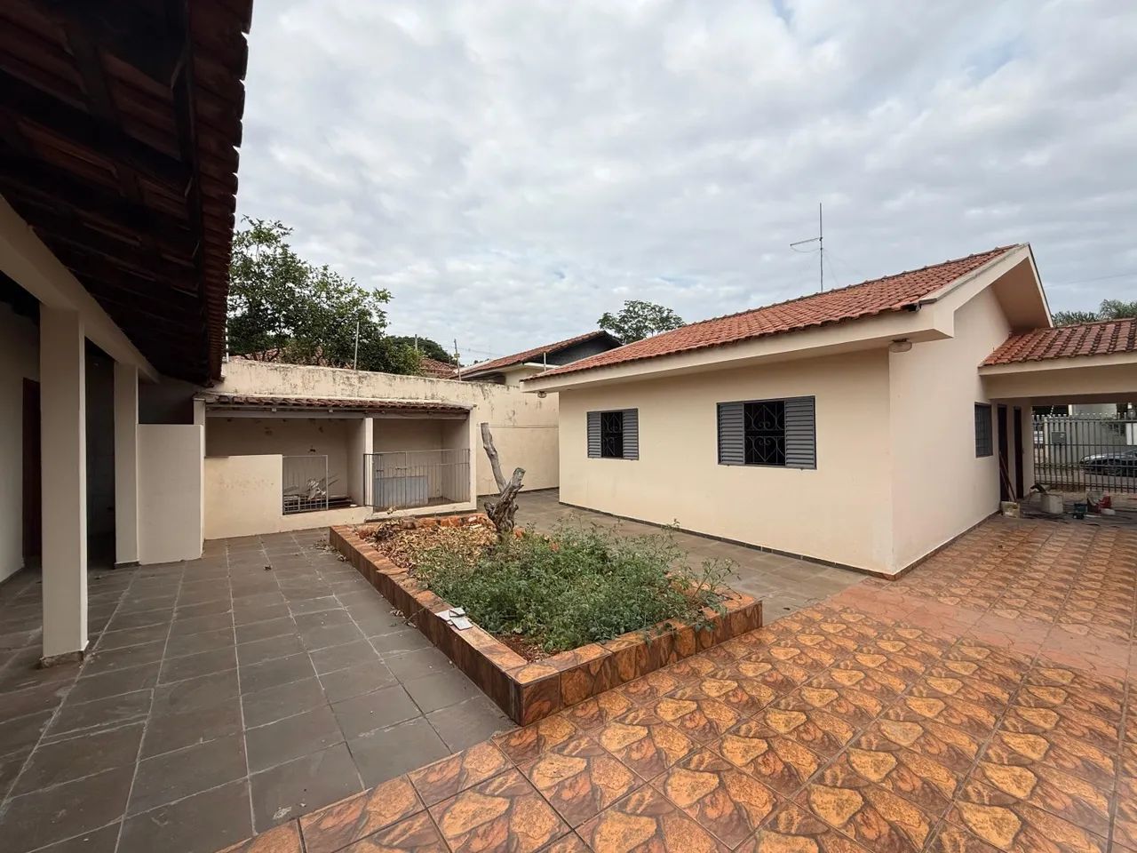 Casa para Venda no Grevíleas em Maringá / PR. - Foto 5