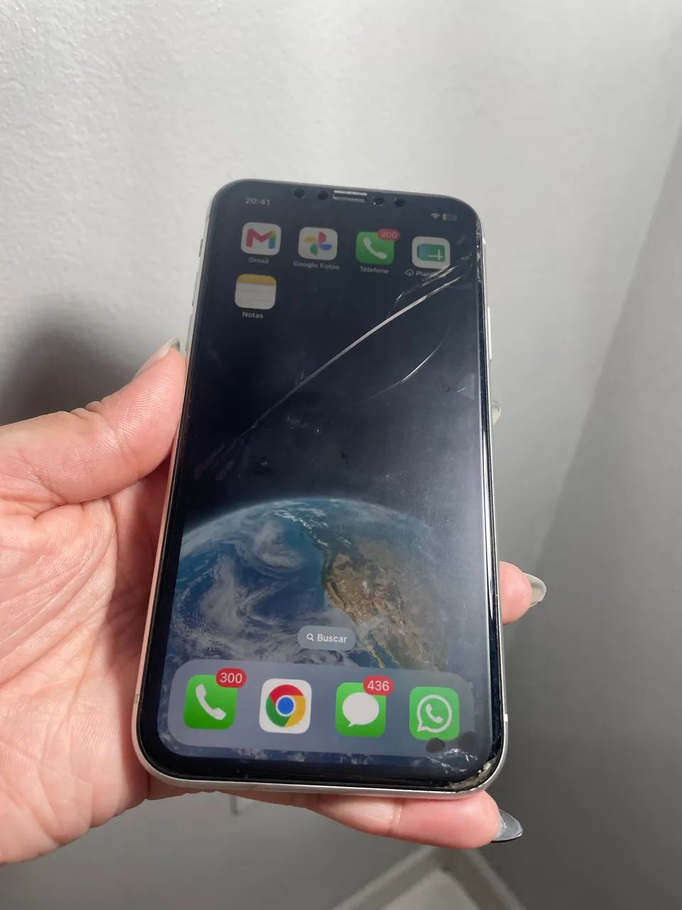 iPhone XR 64Gb trincado  - Foto 5