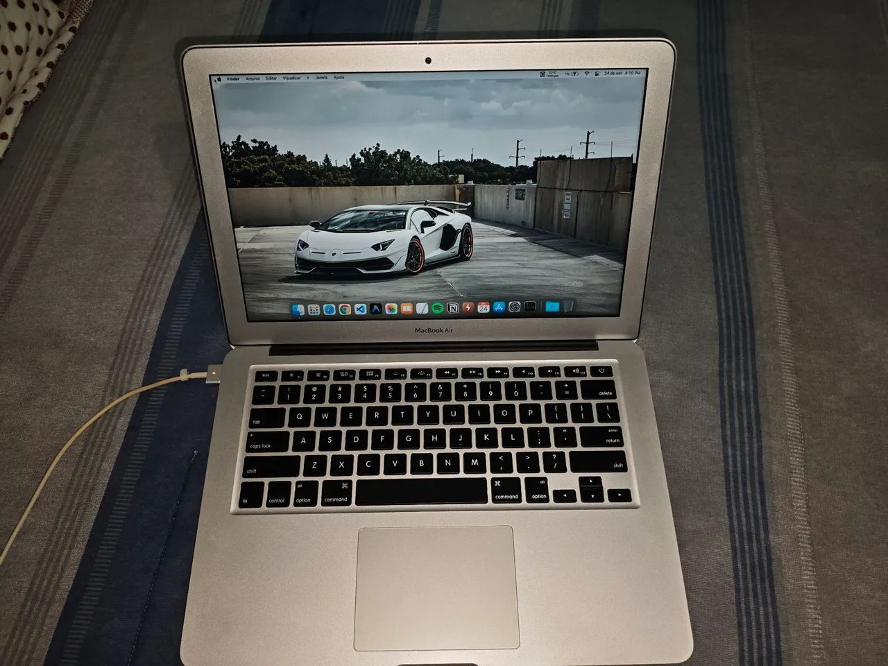 MacBook Air 13" 2017  i5 / 8 GB / SSD 128 GB