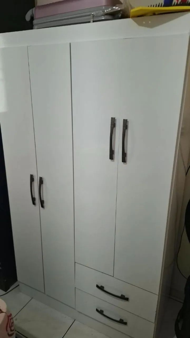 Guarda roupa solteiro