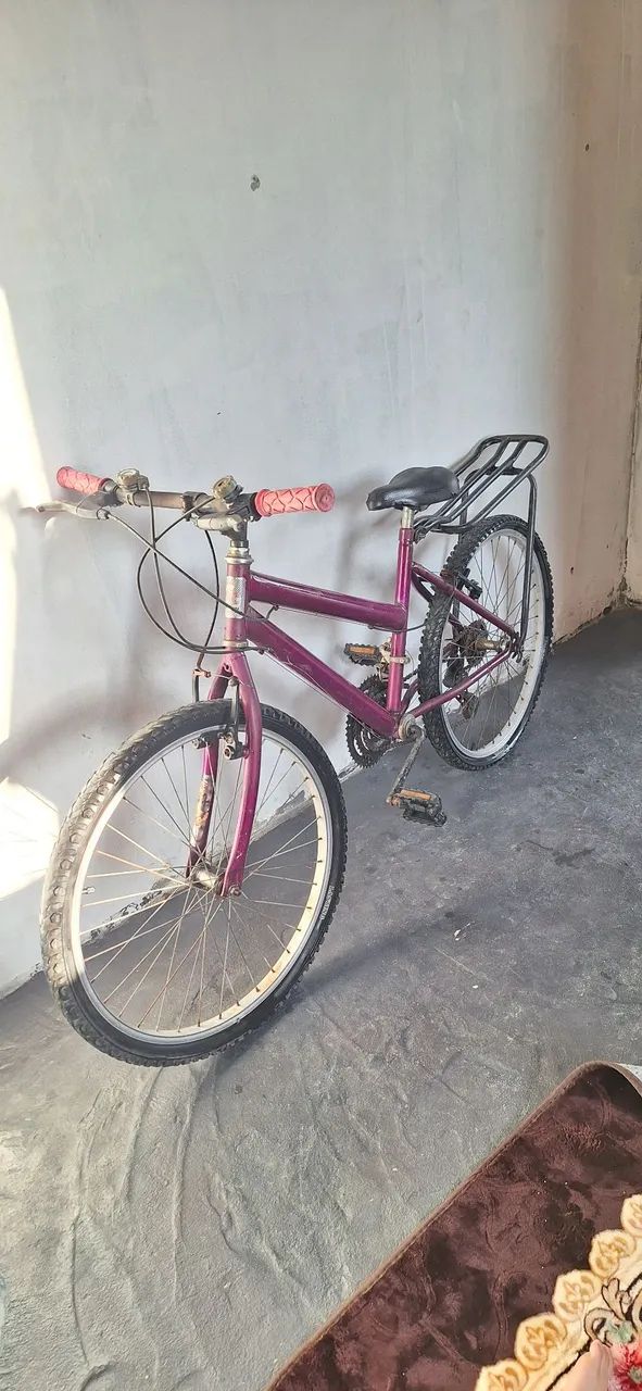 Bicicleta valor 150 pra sair logo  - Foto 3