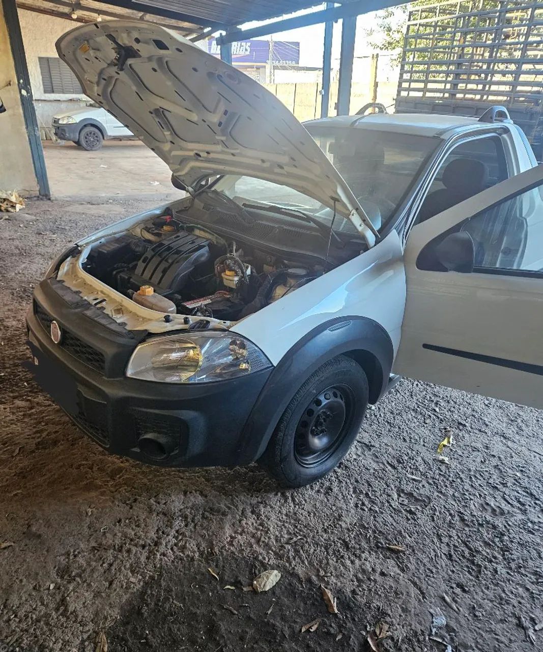 Fiat Strada Working 1.4 MPI Fire Flex 8V CS 2014