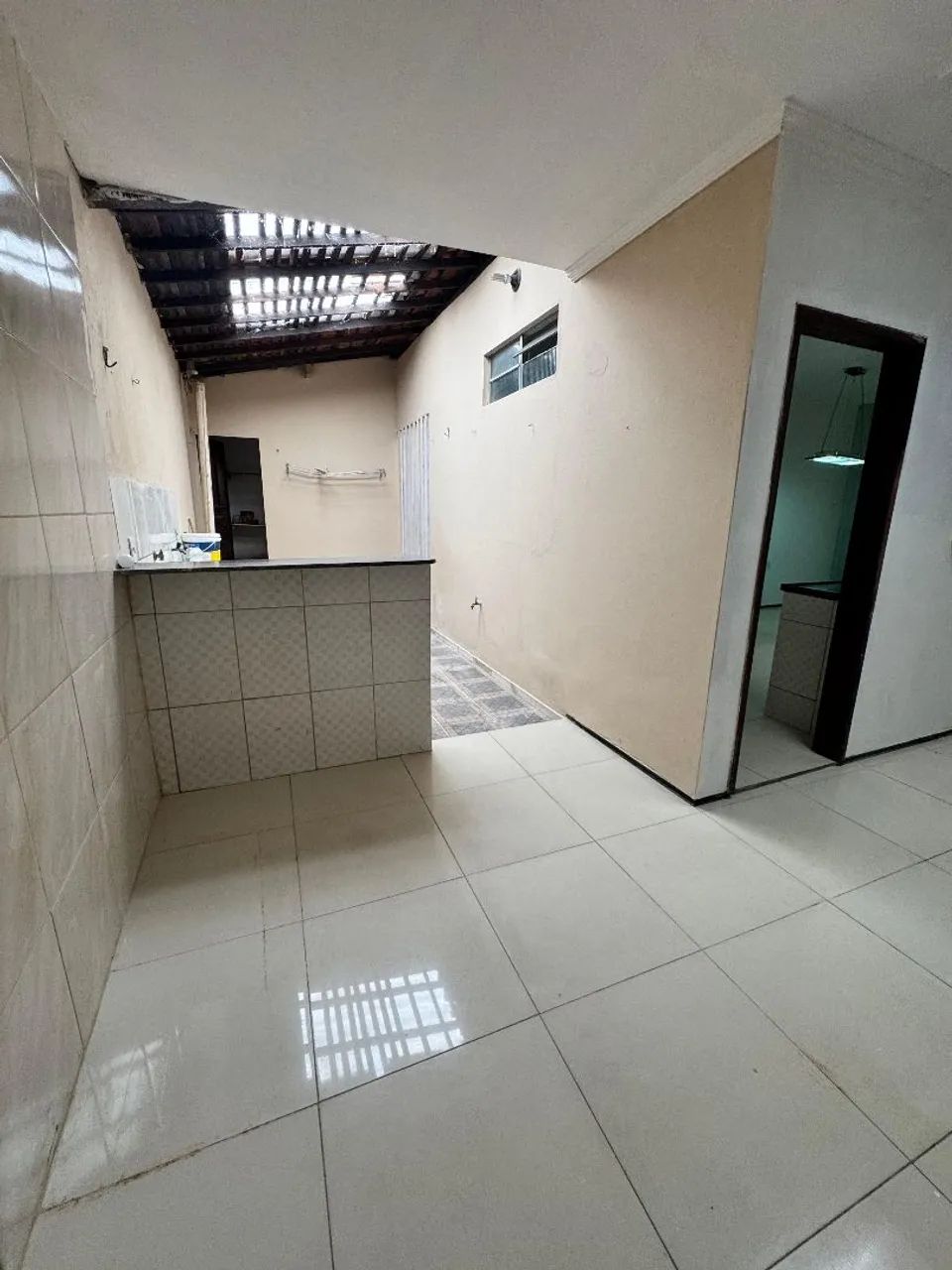 Alugo Casa bem localizada no cohatrac - Foto 5