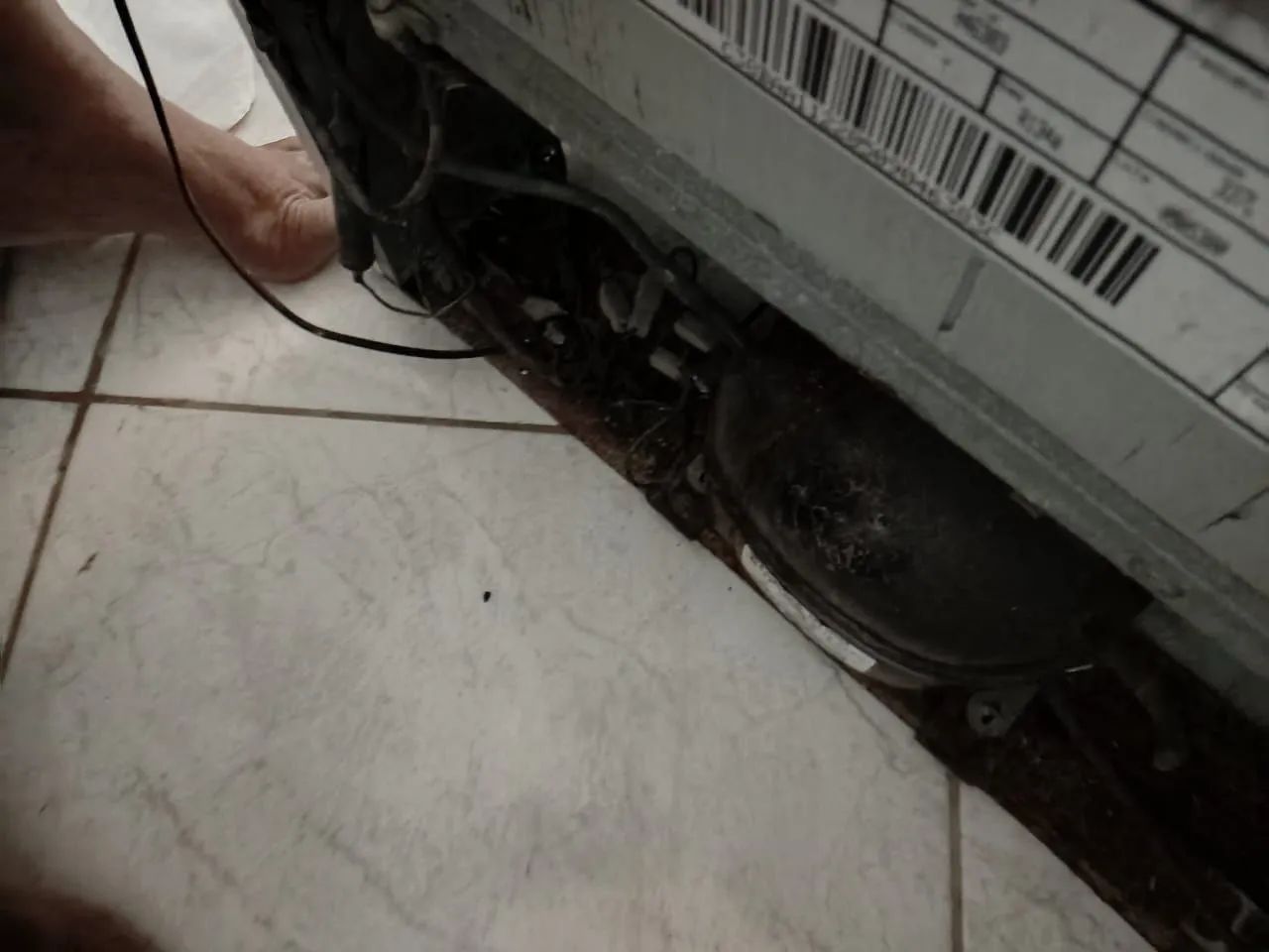 Geladeira usada, funcionando.  - Foto 4