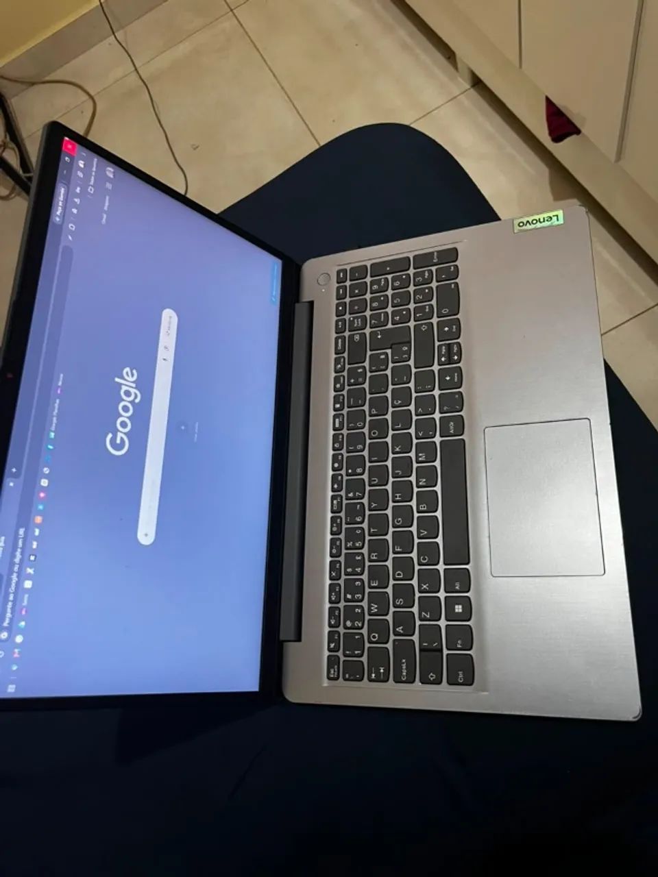 Notebook Lenovo Ideapad 3i AMD Ryzen 5 8GB + 256GB SSD 15.6? Full HD 