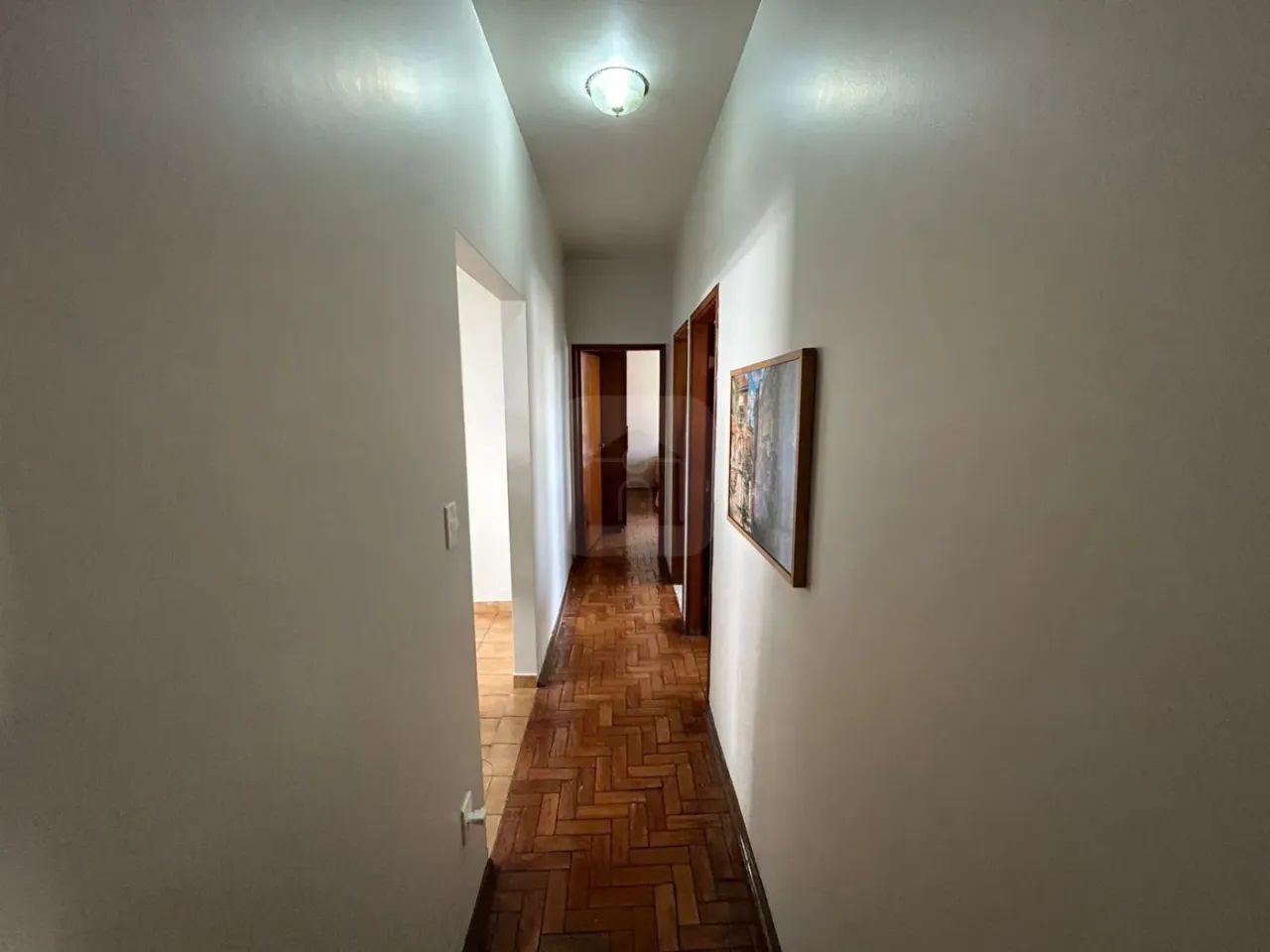Casa à venda no bairro Santa Mônica. - Foto 6