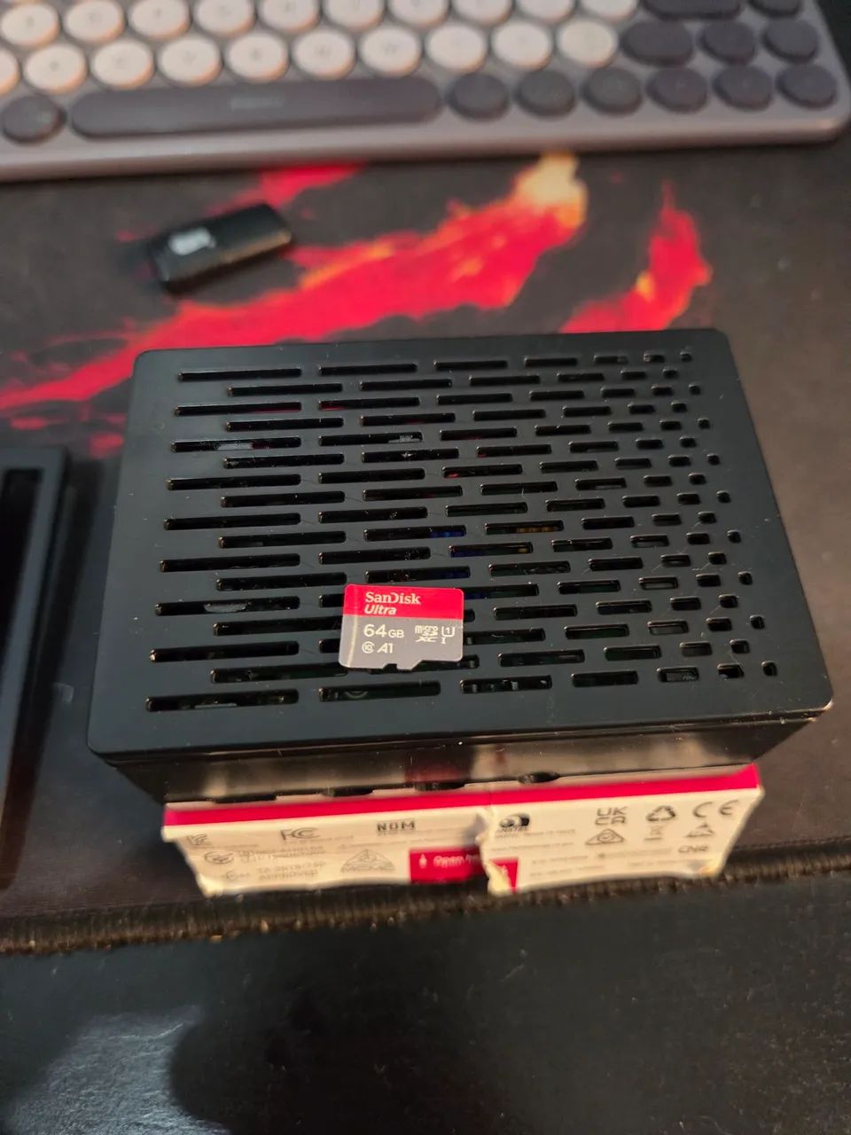 Raspberry PI 4b 2gb ram 64gb SD - Foto 5