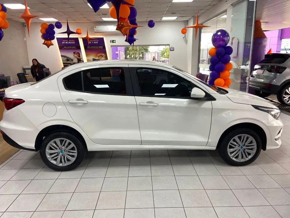Fiat Cronos Drive 1.3 8V Flex Aut. 2024 - Foto 3