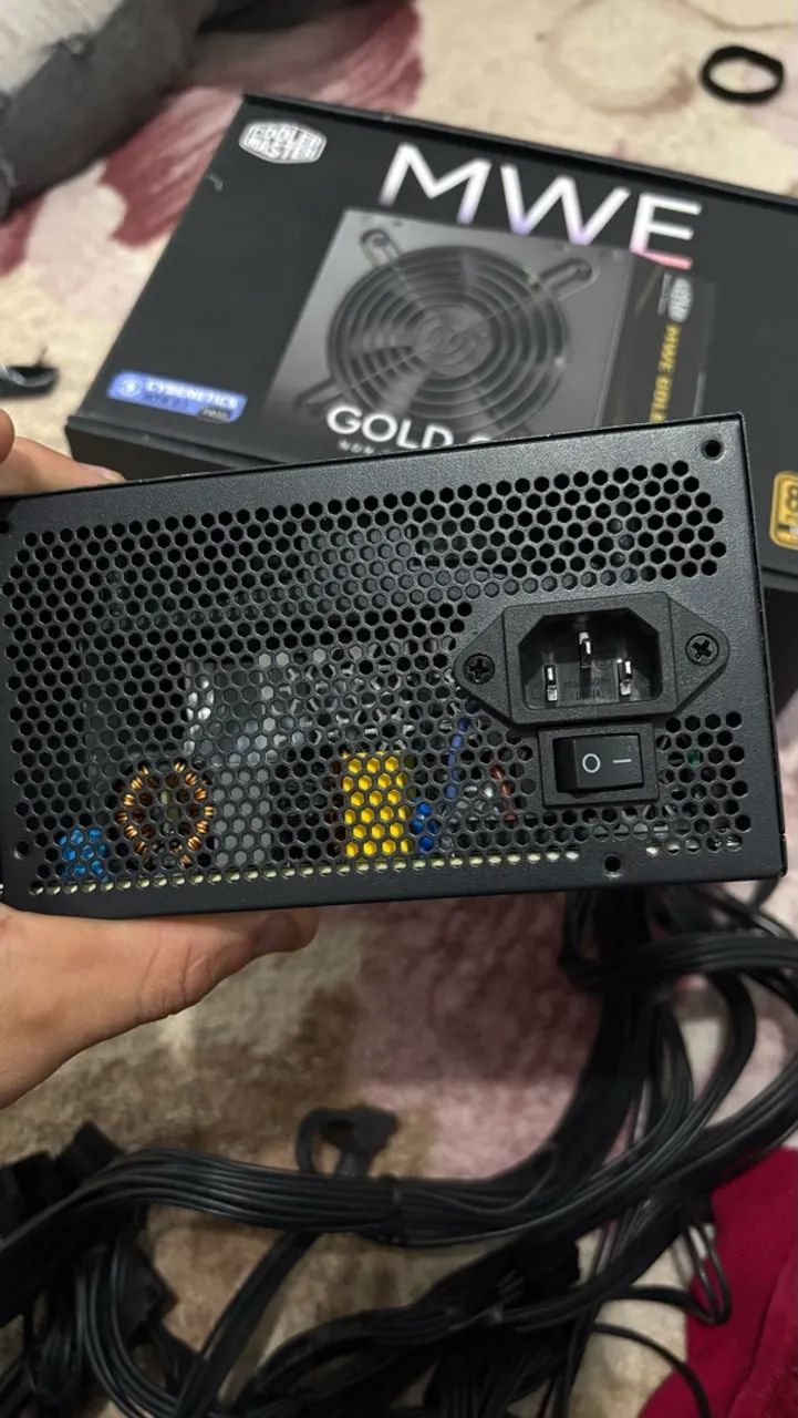 Fonte Cooler Master Gold 650 v3 - Foto 3