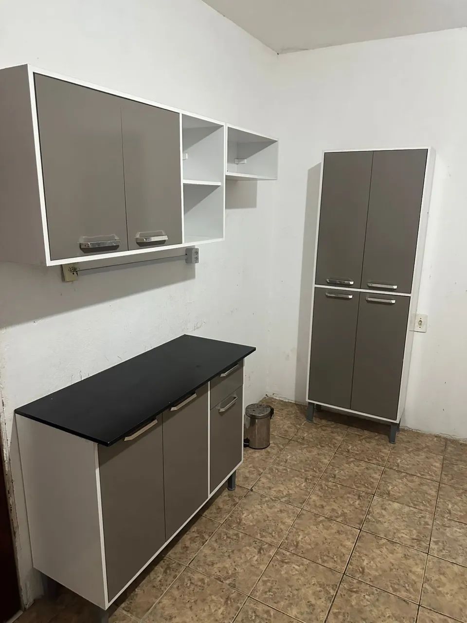 VENDO ARMÁRIO E SOFÁ  - Foto 5